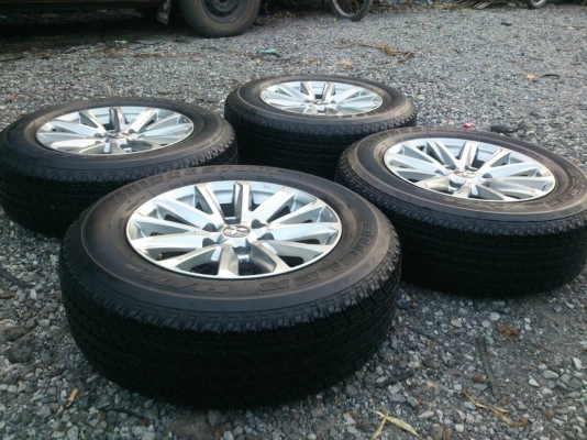 ขายแม็ก มิตซู นิวไทรทัน ขอบ17 พร้อมยาง บริดสโตน 245/65R17 ปี14 ดอกยางเต็มสวยสดไม่แตกลายไม่ร้าวไม่กินข้าง จำนวน 1 ชุด พร้อมน๊อตแท้ 24 ตัว ขายแม็ก มิตซู นิวไทรทัน ขอบ17 พร้อมยาง บริดสโตน 245/65R17 ปี14 ดอกยางเต็มสวยสดไม่แตกลายไม่ร้าวไม่กินข้าง จำนวน 1 ชุด พร้อมน๊อตแท้ 24 ตัว