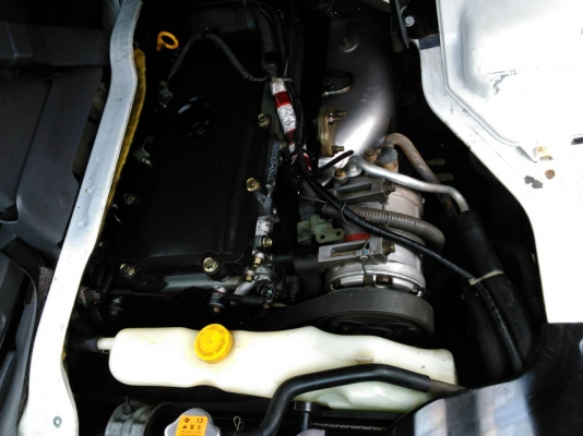 รถตู้nissan urvan3.0DI พาวเวอร์ปี04เบาะ3แถวเต็ม