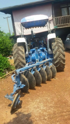 รถไถ FORD รุ่น68 ว่างเครื่อง 6สูบ รุ่น8210 อุปกรณ์ครบ ผานหน้า ผานหลัง เครื่องแรงดันดี รถไถ FORD รุ่น68 ว่างเครื่อง 6สูบ รุ่น8210 อุปกรณ์ครบ ผานหน้า ผานหลัง เครื่องแรงดันดี