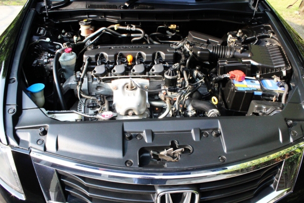 2009HONDA ACCORD 2.0 E i-VTEC AIRBAG-ABS AT เจ้าของขายเอง สภาพดีมาก