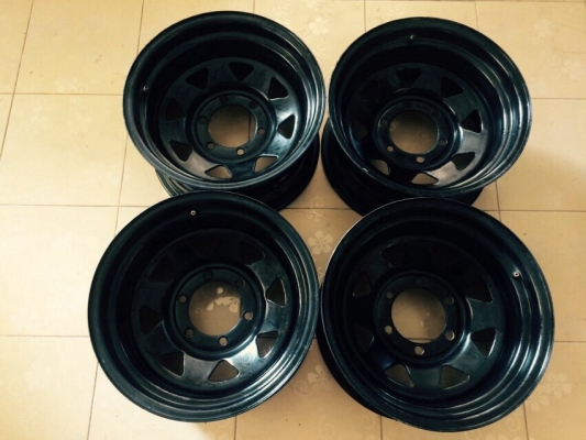 ล้อกะทะ 15 สวยๆครับ