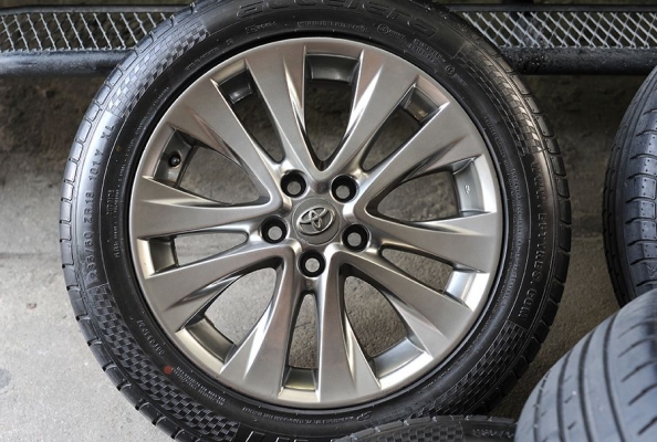 ล้อ Toyota Vellfire ขอบ 18 ยางใหม่ๆ