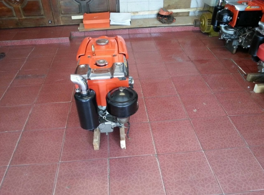 ขาย kubota RT140 เครื่องสภาพสวยมาก เครื่องติดนิ่ม รับประกัน 2 เดือน 33,000 บาท