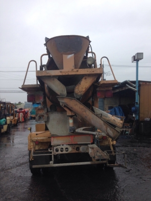 HINO FC เครื่องJO7C ปั๊มธรรมดา เบรคจิฟฟี้ โม่3คิว HINO FC เครื่องJO7C ปั๊มธรรมดา เบรคจิฟฟี้ โม่3คิว