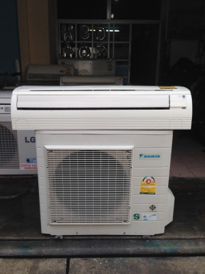 **** ขายแอร์ DAIKIN 18000 BTU สภาพสวย ****