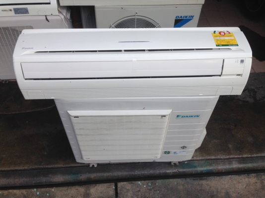 **** ขายแอร์ DAIKIN 18000 BTU สภาพสวย ****