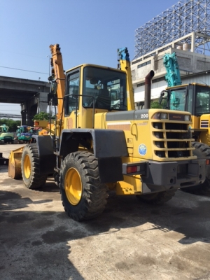 รถตักใหม่มาแล้ว KOMATSU  WA200-3 เพิ่งมาถึง