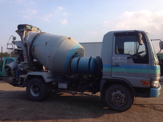 HINO  FC  เครื่องJO8C  ปั๊มธรรมดา  โม่3คิว