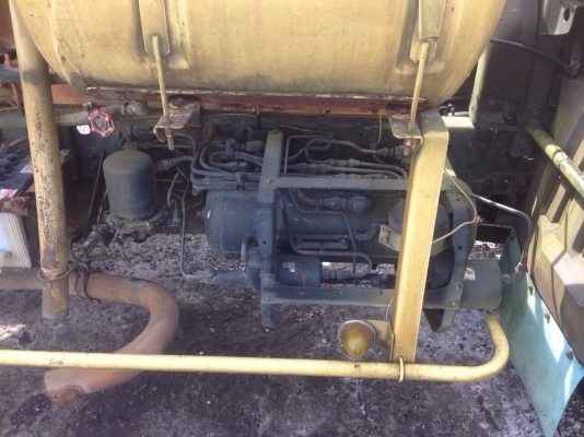 HINO FC เครื่องJO8C ปั๊มธรรมดา โม่3คิว HINO FC เครื่องJO8C ปั๊มธรรมดา โม่3คิว