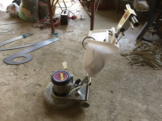 เครื่องขัดพื้นสวิง inter pro / พร้องถังใส่น้ำยา / เปลี่ยนหัวขัดได้ทุกพื้นผิว