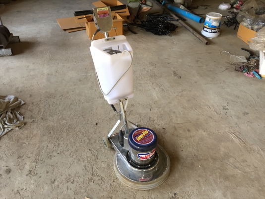 เครื่องขัดพื้นสวิง inter pro / พร้องถังใส่น้ำยา / เปลี่ยนหัวขัดได้ทุกพื้นผิว