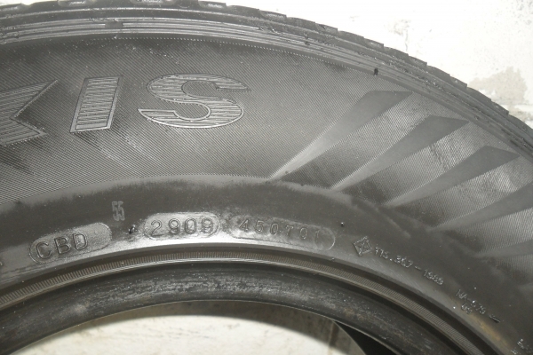 ยาง MAXXIS 195R14ปี09 สวยๆ 1 คู่ ราคา 1200 บาท