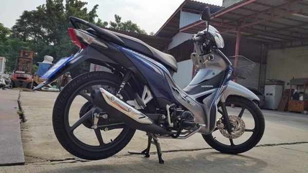 รถบ้านคร้าบ Wave 110i 2015 รถ 600 กิโล อายุ 3 เดือน สวยกริ๊บ ไม่แพง ต่อรองได้ รถบ้านคร้าบ Wave 110i 2015 รถ 600 กิโล อายุ 3 เดือน สวยกริ๊บ ไม่แพง ต่อรองได้