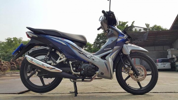 รถบ้านคร้าบ Wave 110i 2015 รถ 600 กิโล อายุ 3 เดือน สวยกริ๊บ ไม่แพง ต่อรองได้ รถบ้านคร้าบ Wave 110i 2015 รถ 600 กิโล อายุ 3 เดือน สวยกริ๊บ ไม่แพง ต่อรองได้