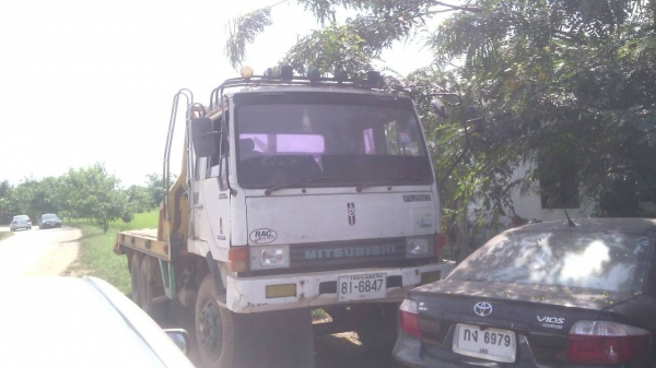 ขายด่วนรถเทนเลอรหลงเพลาดียวเครือง175แรงม้าหางขึ้นPC200