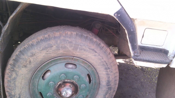 ขายด่วนรถเทนเลอรหลงเพลาดียวเครือง175แรงม้าหางขึ้นPC200