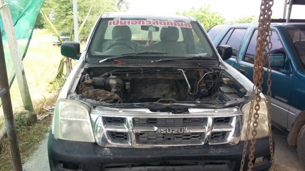 ขายโครงหัว คัสซีตัวถัง เครื่อง รถกระบะ ตอนเดียว อีซูซุ ดีแม๊ก ปี 03