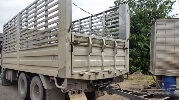 ขายรถบรรทุก 10 ล้อ