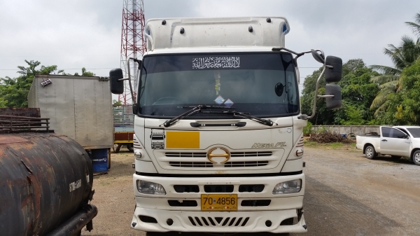 ขายรถบรรทุก 10 ล้อ