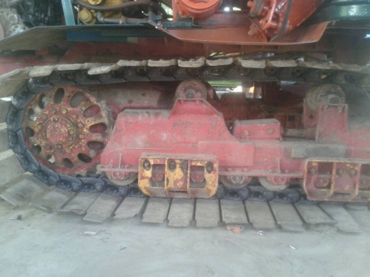 ขายรถเกี่ยวศักดิ์พัฒนา km48 ตัวเดิน 12 ht เครื่อง isuzu 6hh1  210 เทอร์โบ  อุ้ม 2.5  ต้น ลอนเลอร์กับโซ่ d2  สภาพพร้อมเกี่ยวครับ