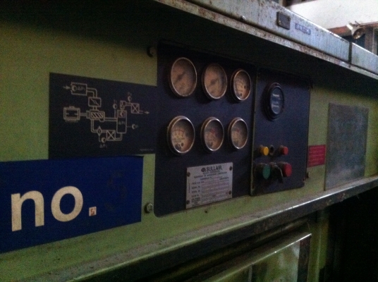 ปั๊มลมสกรู 60 HP ปั๊มลมสกรู 60 HP