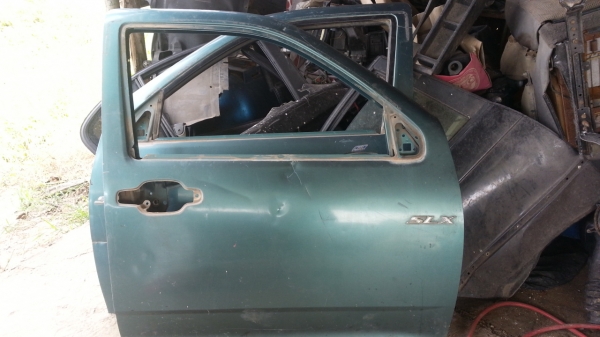 บานประตู รถปิคอัพ isuzu d-max cab บานซ้ายพร้อมแผงประตู(ด้านขวาขายแล้ว)