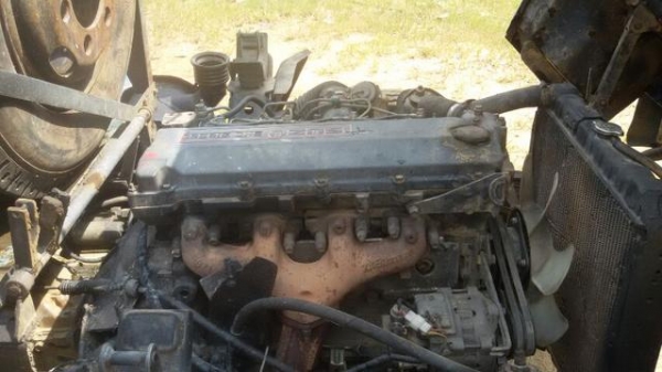 ขายรถ อิชุชู เครื่อง 120 แรง สภาพสวย ครับ มีเกียร์ โล มีพวงมาลัยเพาเวอร์ เครื่องแรงครับ สนใจโทร 0844884296 คุณ ธีรวุฒิ