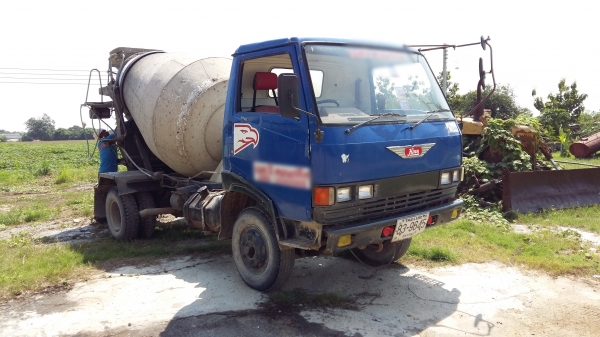 ขายรถโม่ปูน