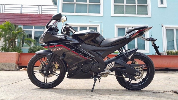 มาใหม่สภาพมือ1 R15 2015 วิ่ง 2000 กิโลแท้ ส่งฟรี ขายถูก ต่อรองได้