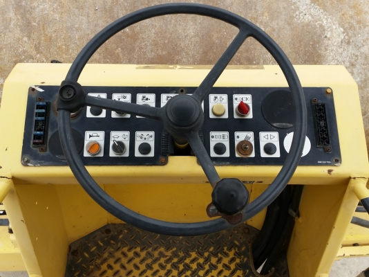 ขายรถบดอัดสั่นสะเทือนล้อหนาม 10 ตัน BOMAG BW212PD-2 รถเก่านอกนำเข้าจาก USA แท้ 100\% สภาพสวย ไม่เคยใช้งานไทย