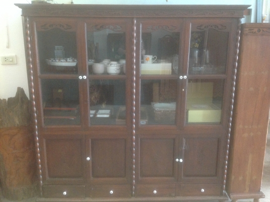 ขายตู้ไม้สักเก่าโบราณ