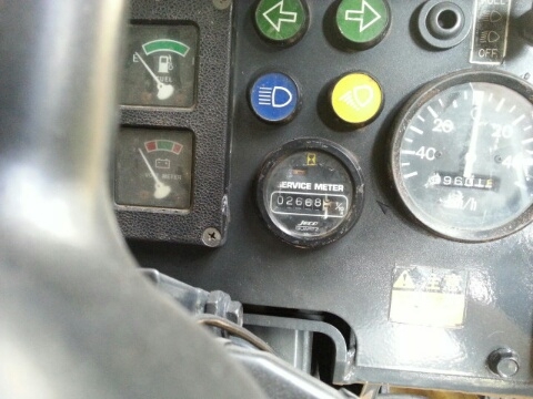 รถตักล้อยางWA100-1-32831 รถตักล้อยางWA100-1-32831