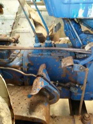 ขายรถไถ Ford 6600 T5 ไม่มีทะเบียน ขายรถไถ Ford 6600 T5 ไม่มีทะเบียน