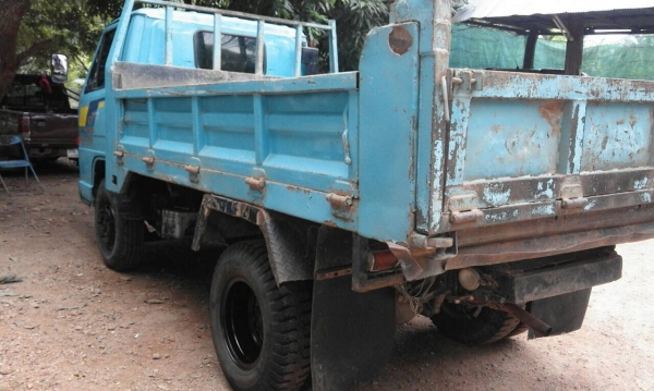 ขาย ISUZU NKR 55EU ดั้ม เครื่อง 4JB1 88แรง 0818844537