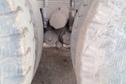 รถสิบล้อHINO 185 แรงม้า บรรทุก แบคโฮขนาด 200 ได้