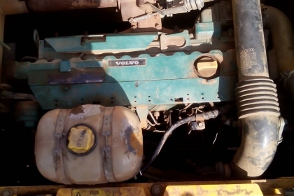 VOLVO 210คอมเมินเรล .ใช้งาน18244ช.ม ไฟฟ้าครบ เล่มทะเบียน
