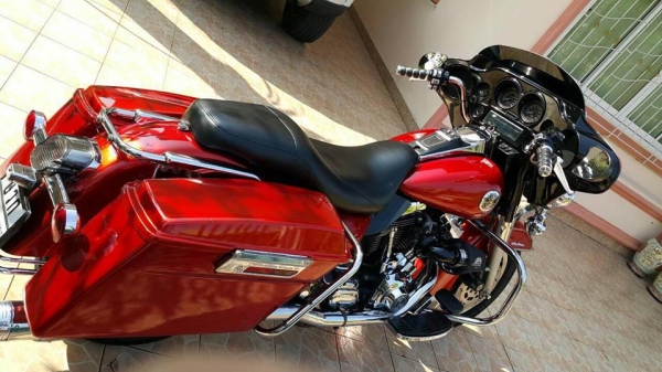 ขาย HD ultra 1HD ปี 2000 ทะเบียนแท้ๆ 1450 cc หัวฉีด สีส้ม cvo สภาพสมบูรณ์