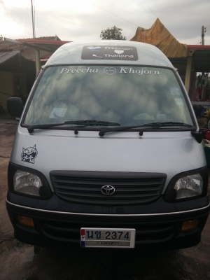 ขายรถตู้ หัวจรวด ปี2004  ไม่มีดาวน์  ทำสัญญา รับรถได้เลย