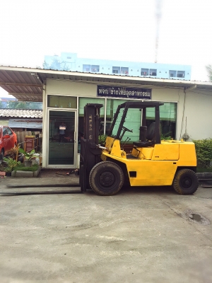 ขายรถยกโฟร์คลิฟท์ยี่ห้อTCM 3.5 ตัน เกียร์ธรรมดา ขายรถยกโฟร์คลิฟท์ยี่ห้อTCM 3.5 ตัน เกียร์ธรรมดา