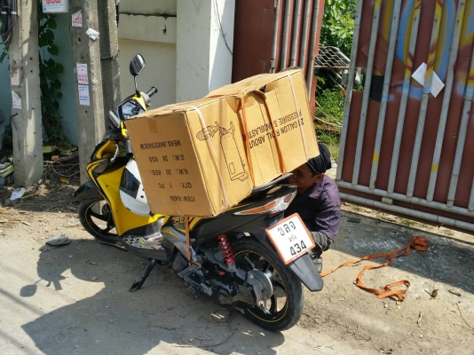 แจ้งลูกค้า สระแก้วครับ tractor-backhoe จัดส่งถังพ่นทรายให้แล้วนะครับ