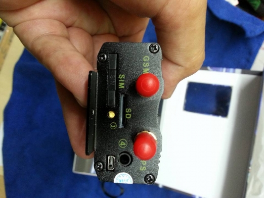 ขายกล่อง GPS / SMS / GPRS Tracker  ในราคาถูก มีเอาไว้เพื่อ 1.ดักฟังคนคุยกันในรถ ลับหลังนินทาเรารึเปล่า ได้ทุกเวลาที่เราต้องการเช็ค 2.สามารถตรวจสอบได้ว่ารถอยู่ที่ไหน ตอนนี้ โดยการรายงานผลเข้าในโทรศัพท์มือถือของเรา ออกนอกเส้นทางรึไม่ 3.สามารถตัดการทำงานของร