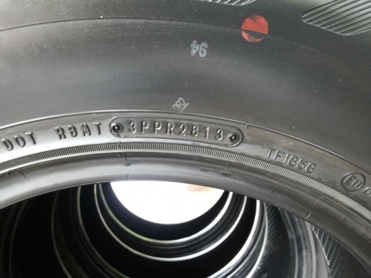 ยาง dunlop grandtrek at3 245/70 ขอบ16 สภาพดีเยี่ยม ยาง dunlop grandtrek at3 245/70 ขอบ16 สภาพดีเยี่ยม