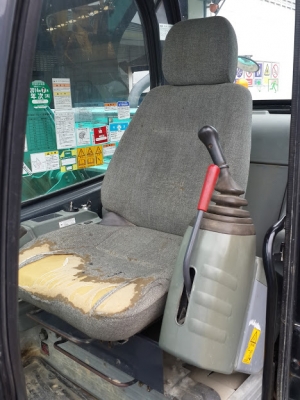 โกเบ SK135-1ES #YY04-09399 รถนำเข้าจากญี่ปุ่น ตอนนี้รถจอดที่นิคมบางปะอิน อยุธยา สนใจติดต่อ ใหม่ 061-4194022