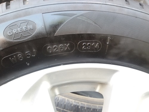 ขายล้อแม็กTOYOTA New VIOS ยาง ปี 14 4 ล้อ