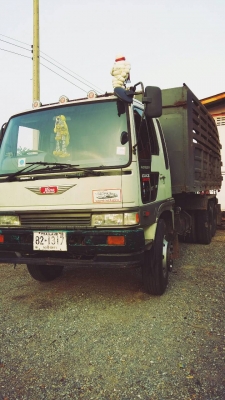 ขายราคา 455,000บ ต่อรองได้ ฮีโน่ KT 920 EH700-168โบว์ 1เพา ดั้มสวยกริบ สภาพดีพร้อมใช้งาน แจ้งลงเล่มแล้ว ภาษีไม่ขาด ทะเบียนพร้อมโอน ขายราคา 455,000บ ต่อรองได้ ฮีโน่ KT 920 EH700-168โบว์ 1เพา ดั้มสวยกริบ สภาพดีพร้อมใช้งาน แจ้งลงเล่มแล้ว ภาษีไม่ขาด ทะเบียนพร้อมโอน