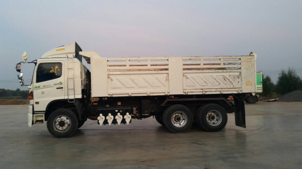 ขายด่วนFM1A344 ปี55 ดั้มสามมิตร เฟืองช้า สภาพพร้อมใช้ ขายด่วนFM1A344 ปี55 ดั้มสามมิตร เฟืองช้า สภาพพร้อมใช้