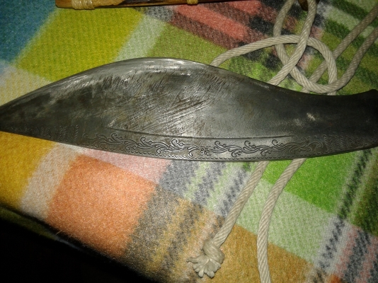 ขายมีดเหน็บช่างพื้นบ้าน