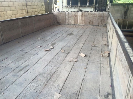 ขายรถ HINO FC 9J  175 แรง ยาว5.5 ปี52 รถสวยเดิมบางๆๆ สนใจรีบเลยครับ