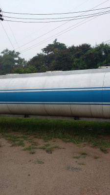 ถังน้ำมัน35000.ลิตร สภาพใหม่...สวย ยกลงจากหางก้างปลา...