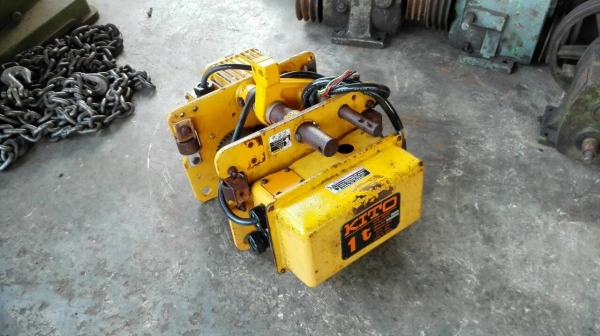 ====== Sold Out!! ====== ตัวเดินรอก KITO 1 Ton. 380V. สภาพสวย สด ใหม่!!